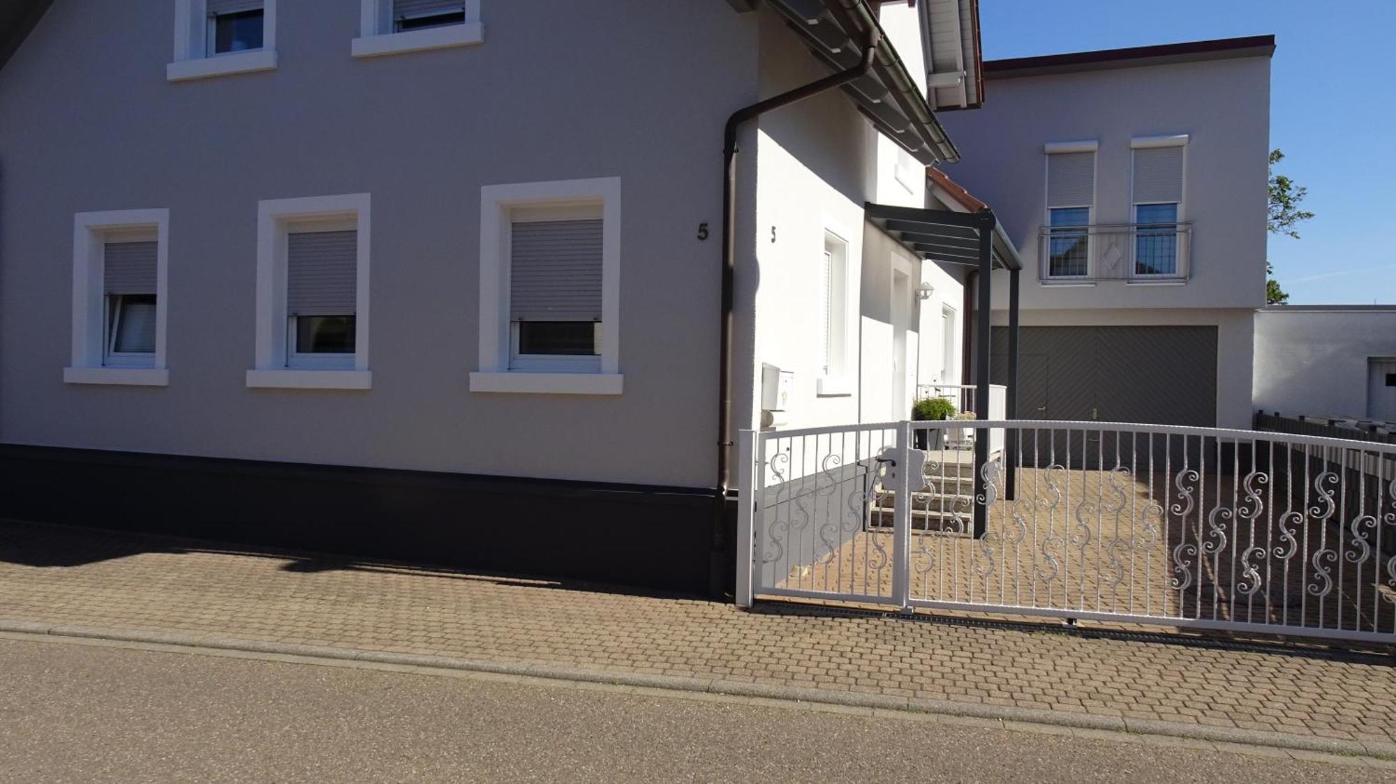 Schwarz-Weiss Apartment Rust Exterior photo